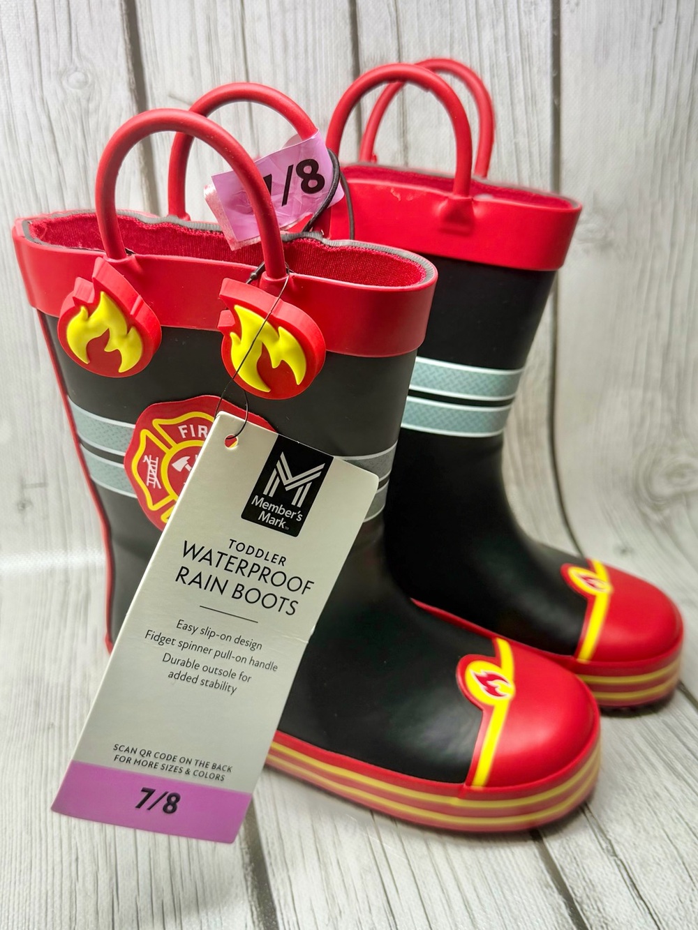 BRAND NEW Member's Mark Toddler 7/8 Waterproof Fire Fighter Rain Boots
